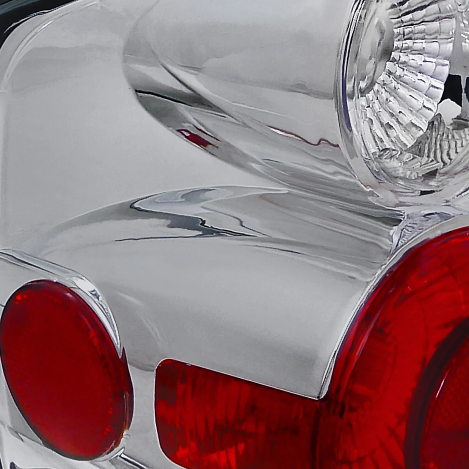 1994-2004 Chevy S10/ GMC Sonoma/ Isuzu Hombre Tail Lights Chrome/Clear Lens - Image 4