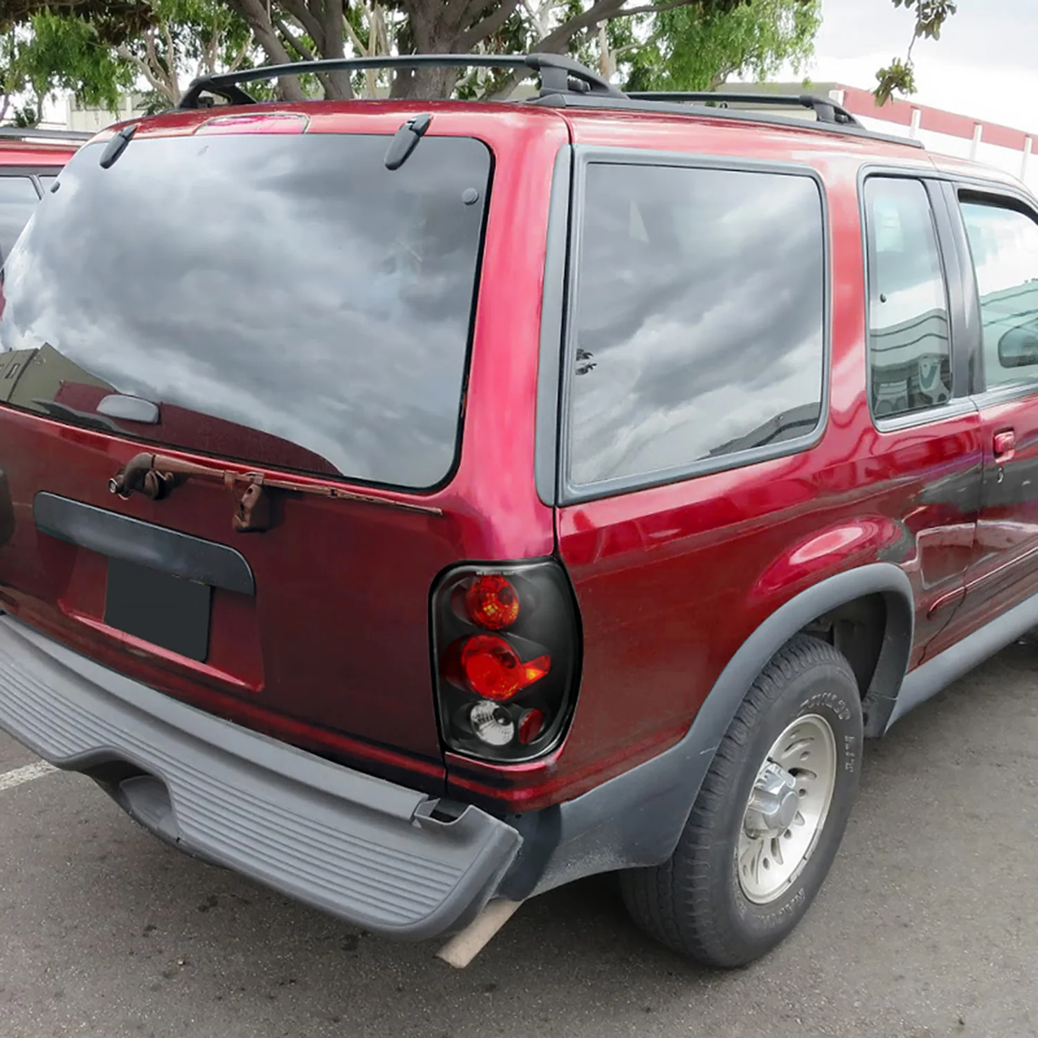1998-2001 Ford Explorer Mercury Mountaineer Tail Lights Matte Black/Clear Lens - Image 10