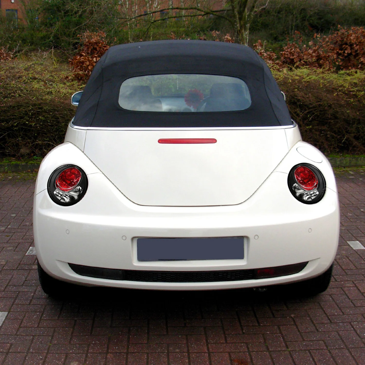1998-2005 VW Beetle Tail Lights Matte Black Housing/Clear Lens - Image 9