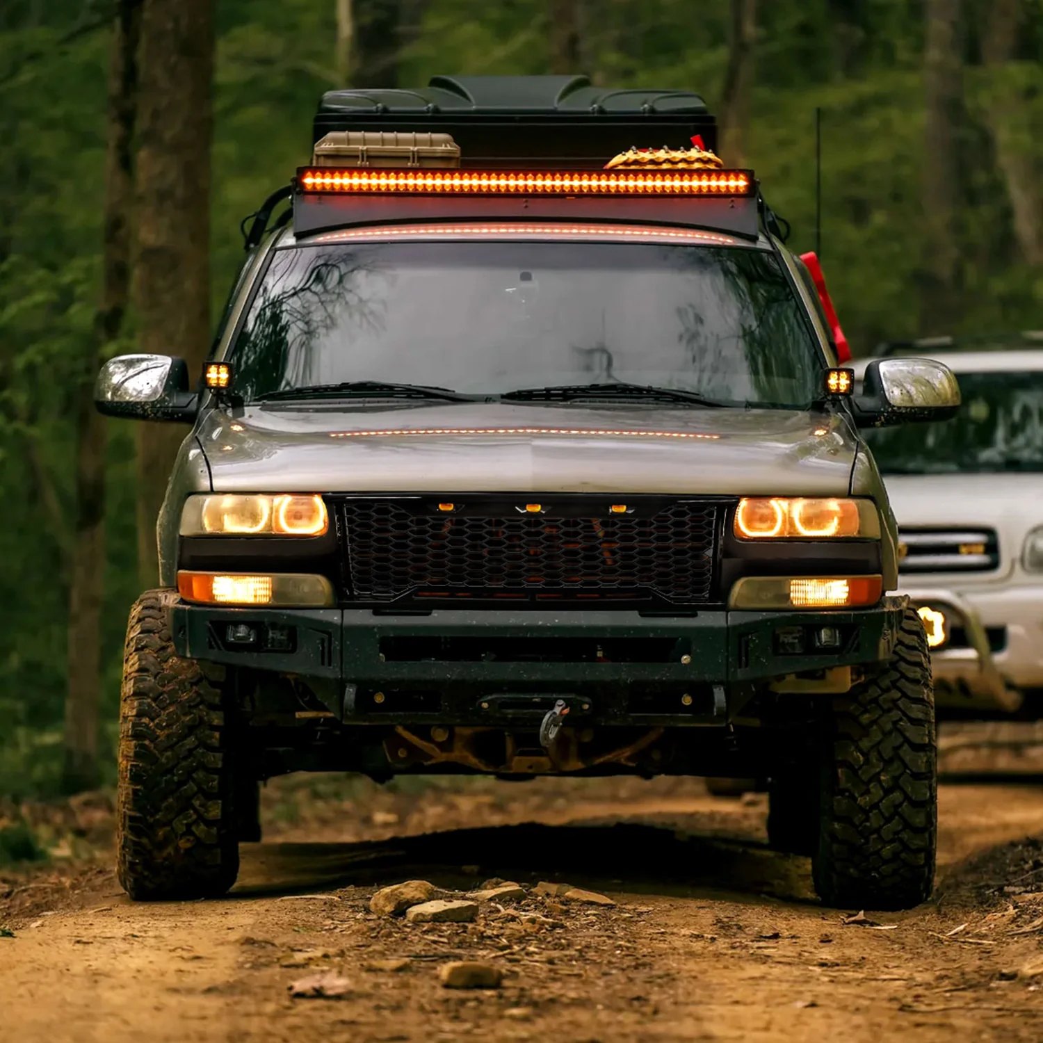 1999-2002 Chevy Silverado 1500 / Tahoe Suburban Mesh Grille LED Lamps Glossy - Image 10
