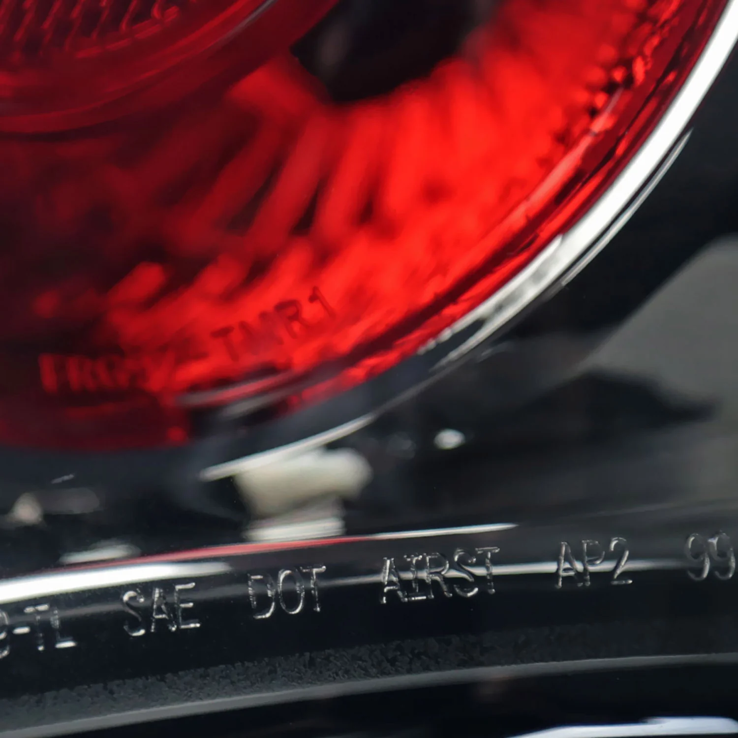 1999-2002 Chevy Silverado/ 1999-2006 GMC Sierra Tail Lights Chrome/Smoke Lens - Image 7