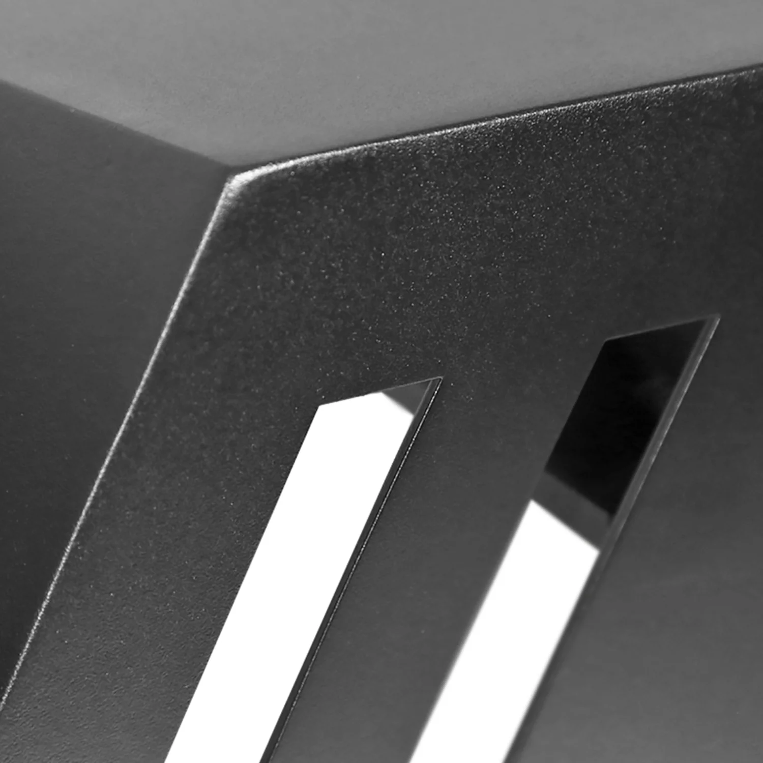 1999-2016 Ford F-250/F-350 Black Heavy Duty Steel Rear Step Bumper - Image 5