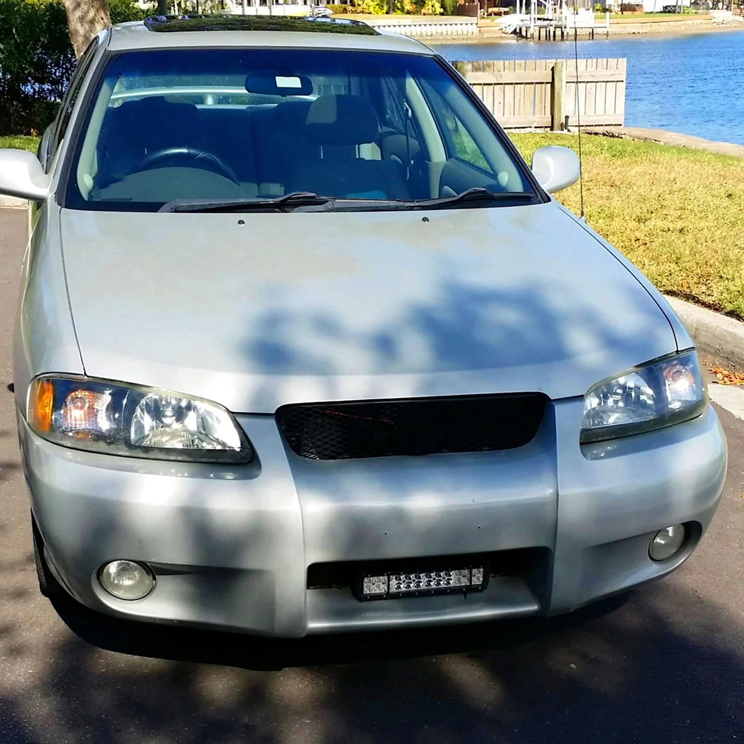 2000-2003 Nissan Sentra Factory Style Crystal Headlights Matte Black/Clear - Image 9