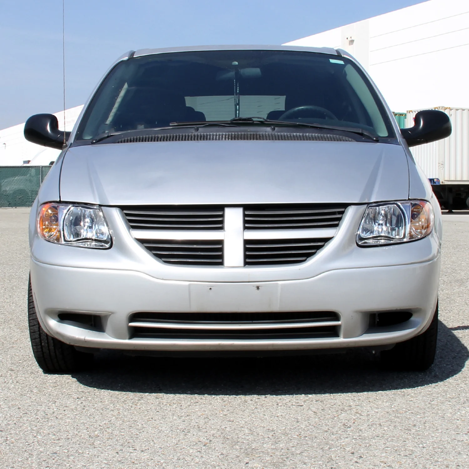 2001-2007 Dodge Caravan / Voyager /Town&Country Factory Headlights Chrome - Image 9