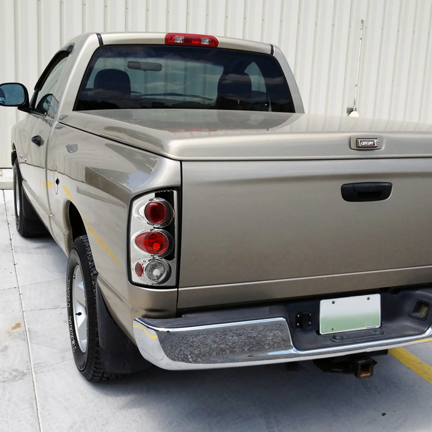 2002-2006 Dodge RAM Tail Lights Chrome Housing/Clear Lens - Image 10