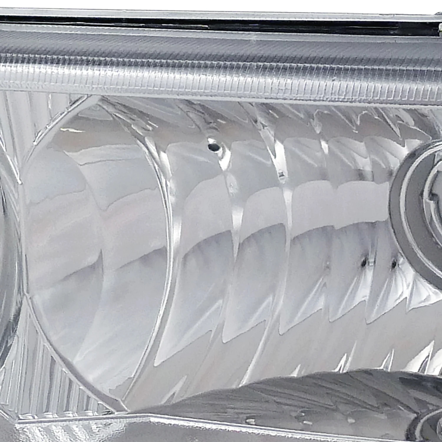 2002-2007 Chevy Silverado/Avalanche Bumper Lights Chrome Housing/Clear Lens - Image 6