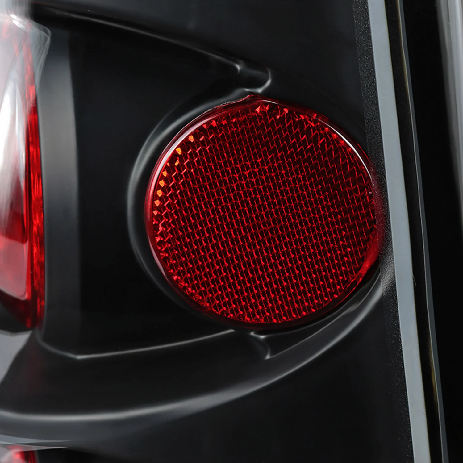 2003-2006 Chevrolet Silverado Tail Lights Matte Black Housing/Clear Lens - Image 6