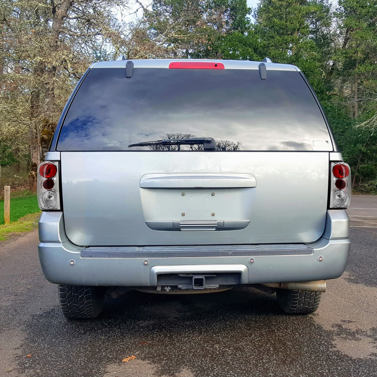 2003-2006 Ford Expedition Tail Lights Chrome Housing/Clear Lens - Image 9