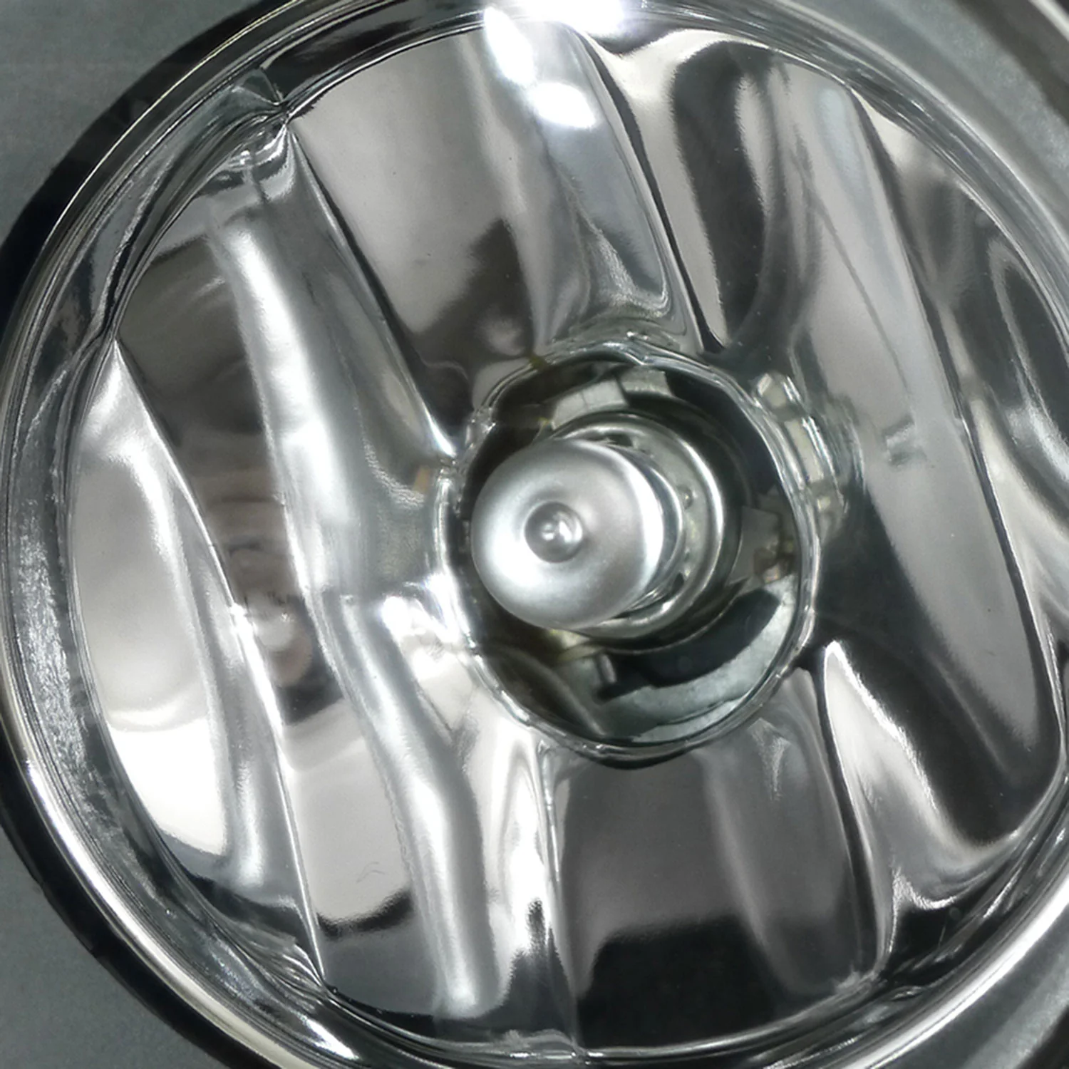 2004-2006 Nissan Quest/Altima H11 Fog Lights Kit Chrome Housing/Clear Lens - Image 2