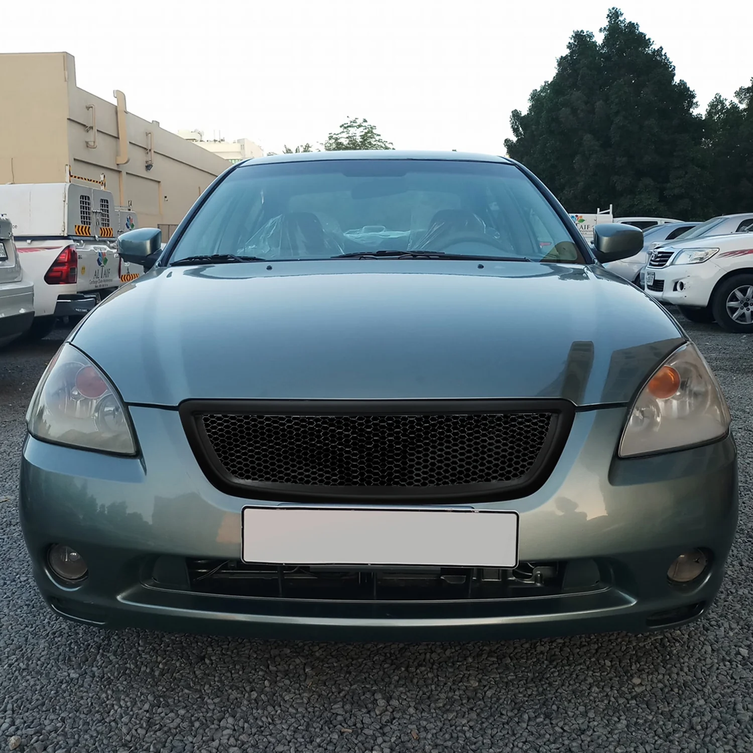 2005-2006 Nissan Altima Matte Black ABS Mesh Grille - Image 10