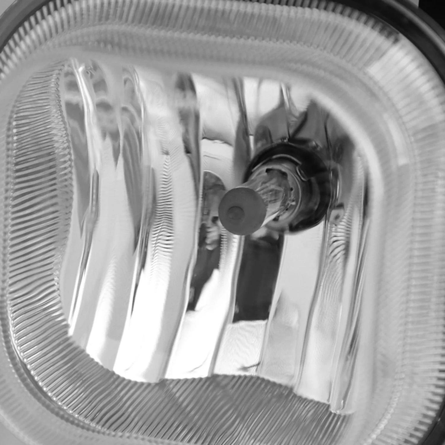 2005-2007 Ford F-250/F-350/Excursion H10 Fog Lights Chrome/Clear Lens - Image 2