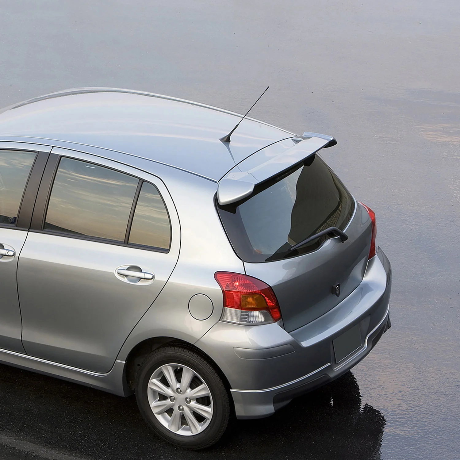 2006-2011 Toyota Yaris Hatchback Grey Primer ABS OE Style Rear Spoiler - Image 10