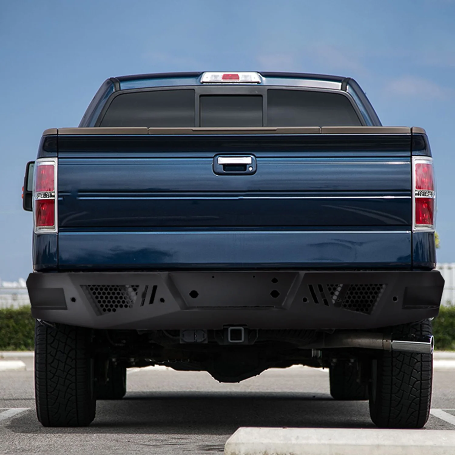 2006-2014 Ford F-150 Black Heavy Duty Steel Rear Step Bumper - Image 10