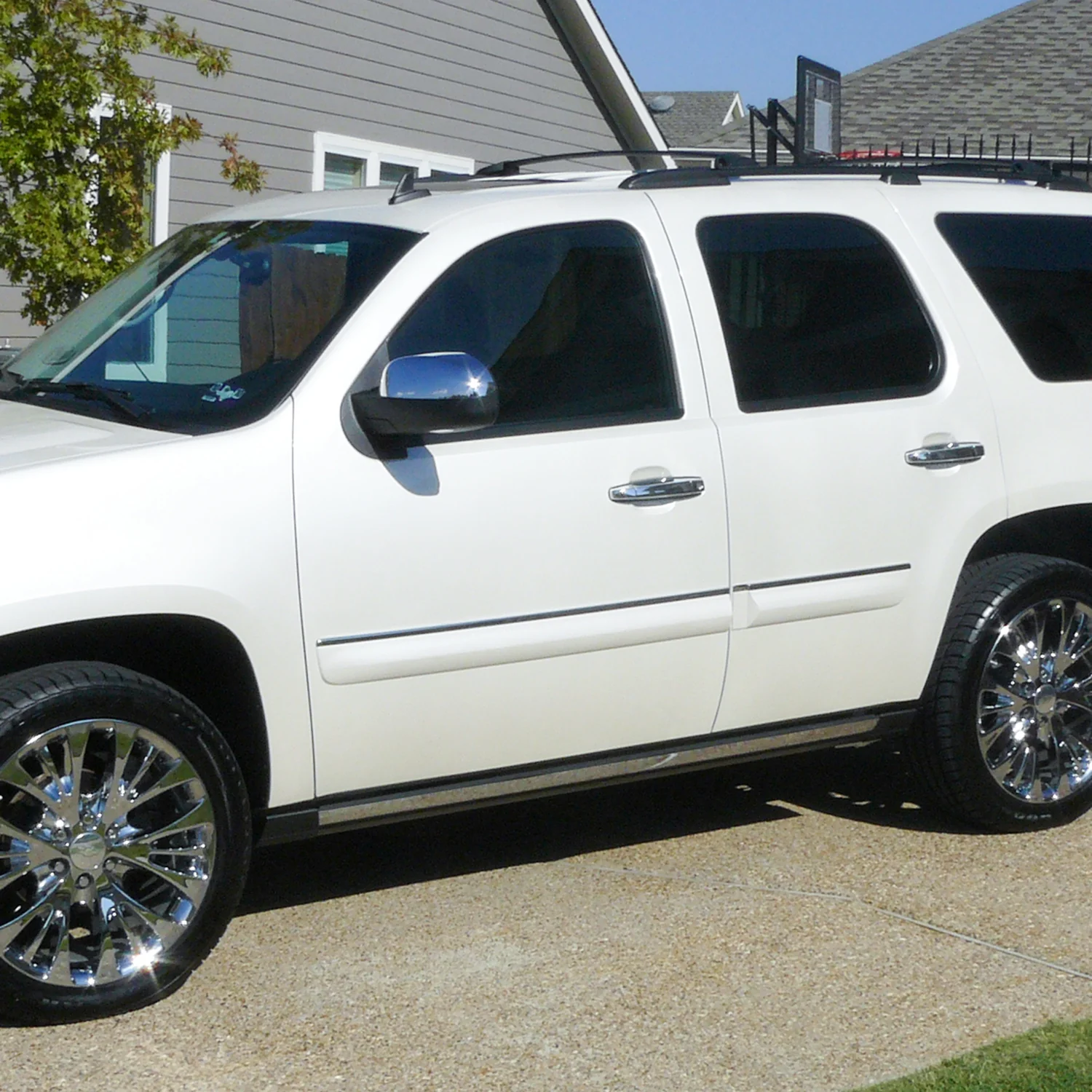 2007-2009 Chevrolet Tahoe Stainless Steel Side Door Trim Set 4Pcs - Image 10