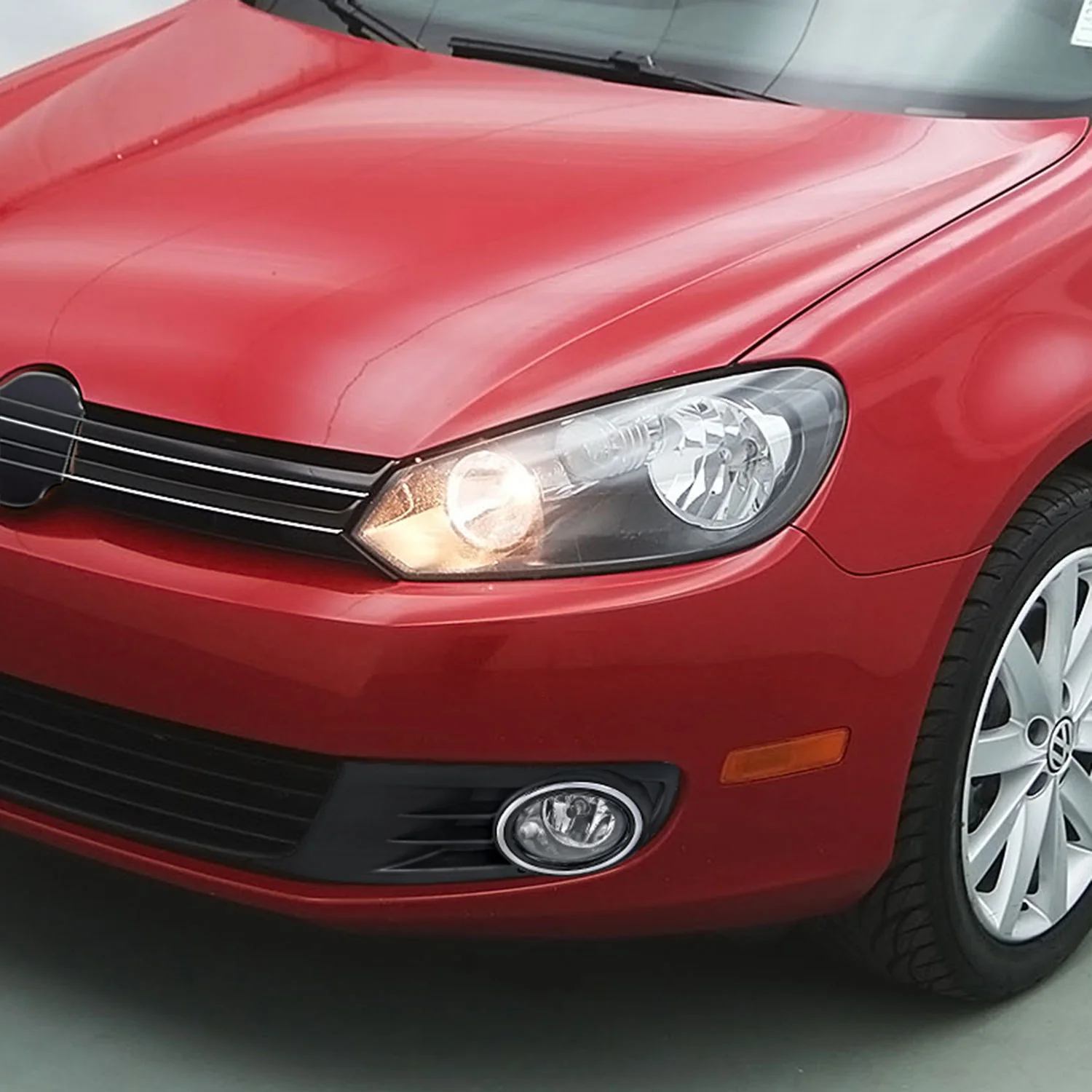 2010-2014 VW Jetta/Golf Mk6 TDI/TSI 12V/55W 9006 Fog Lights Kit Chrome/Clear - Image 4