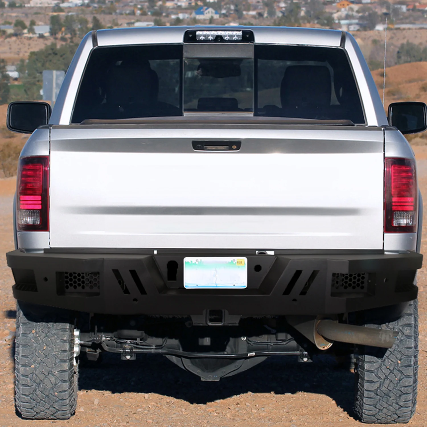 2010-2024 Dodge RAM 2500/3500 Black Heavy Duty Steel Rear Step Bumper - Image 10