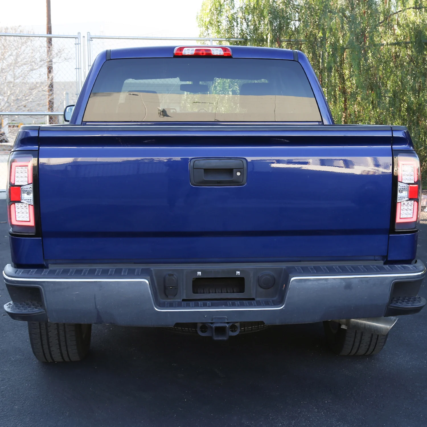 2014-2018 Chevy Silverado/Sierra 1500 2500HD OE Tailgate Cap Protector Cover - Image 10
