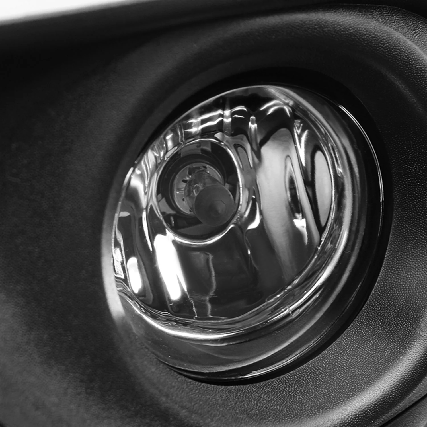 2015-2017 Nissan Versa Sedan H11 Fog Lights Kit Chrome Housing/Clear Lens - Image 2