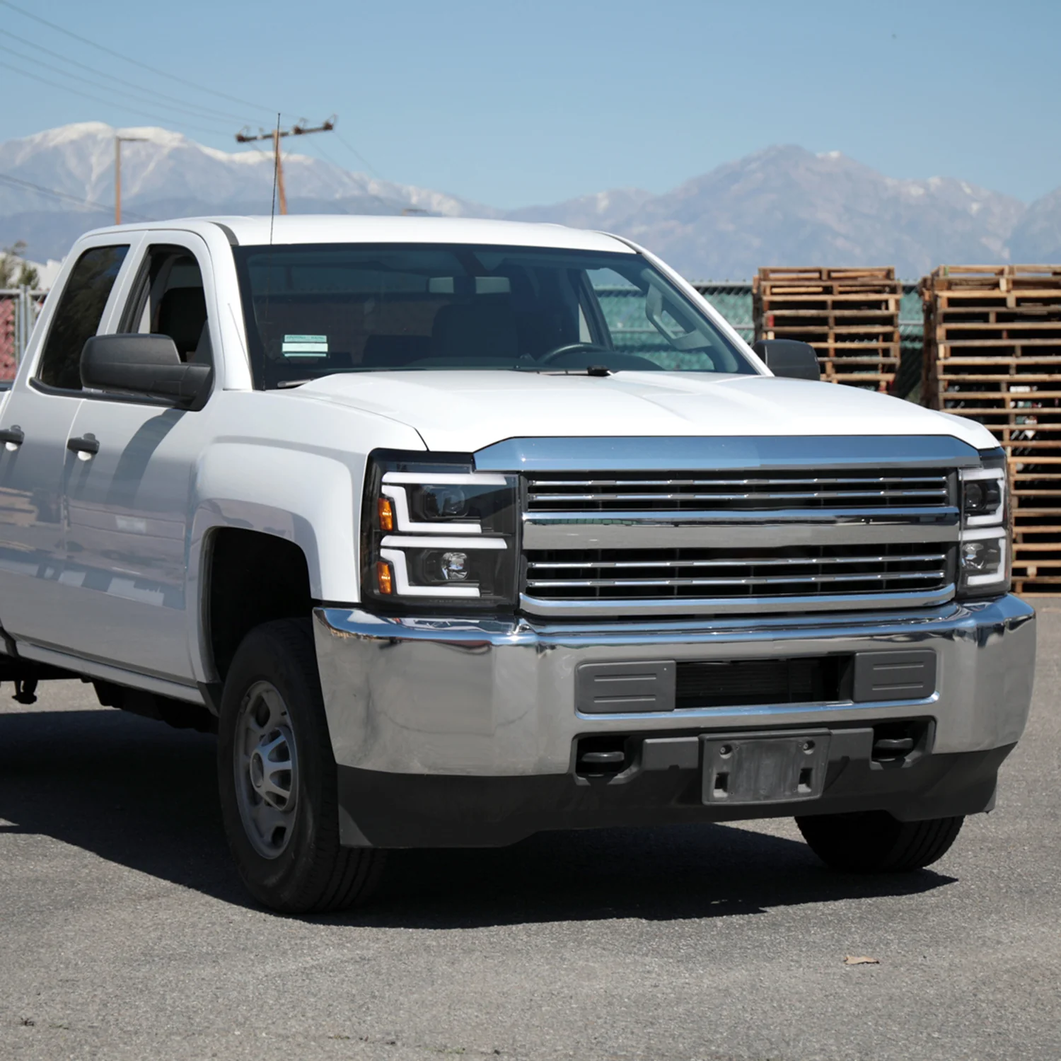 2015-2019 Chevy Silverado 2500HD/3500HD LED Projector Headlights Matte Black - Image 9