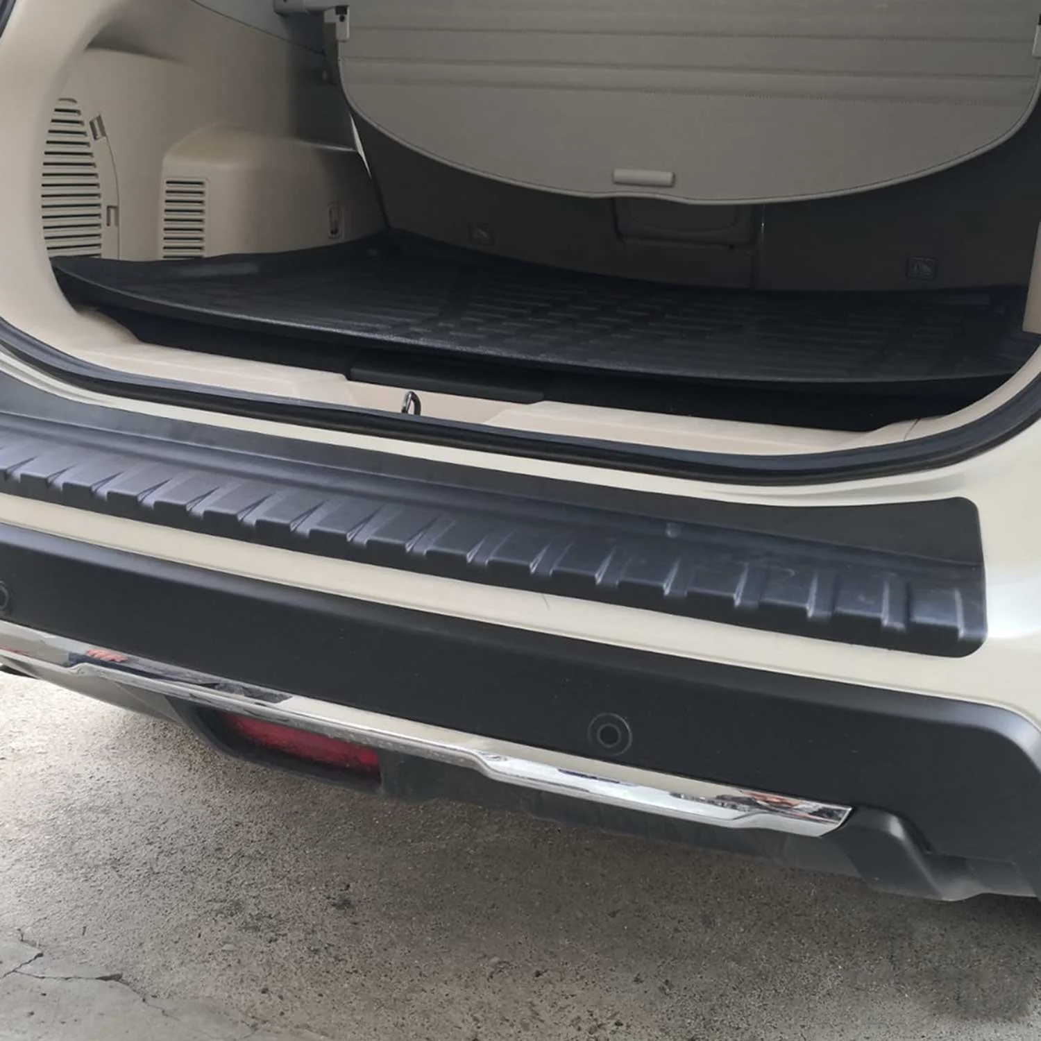 2017-2020 Nissan Rogue Rear Bumper Sill Cover Protector Guard Matte Black