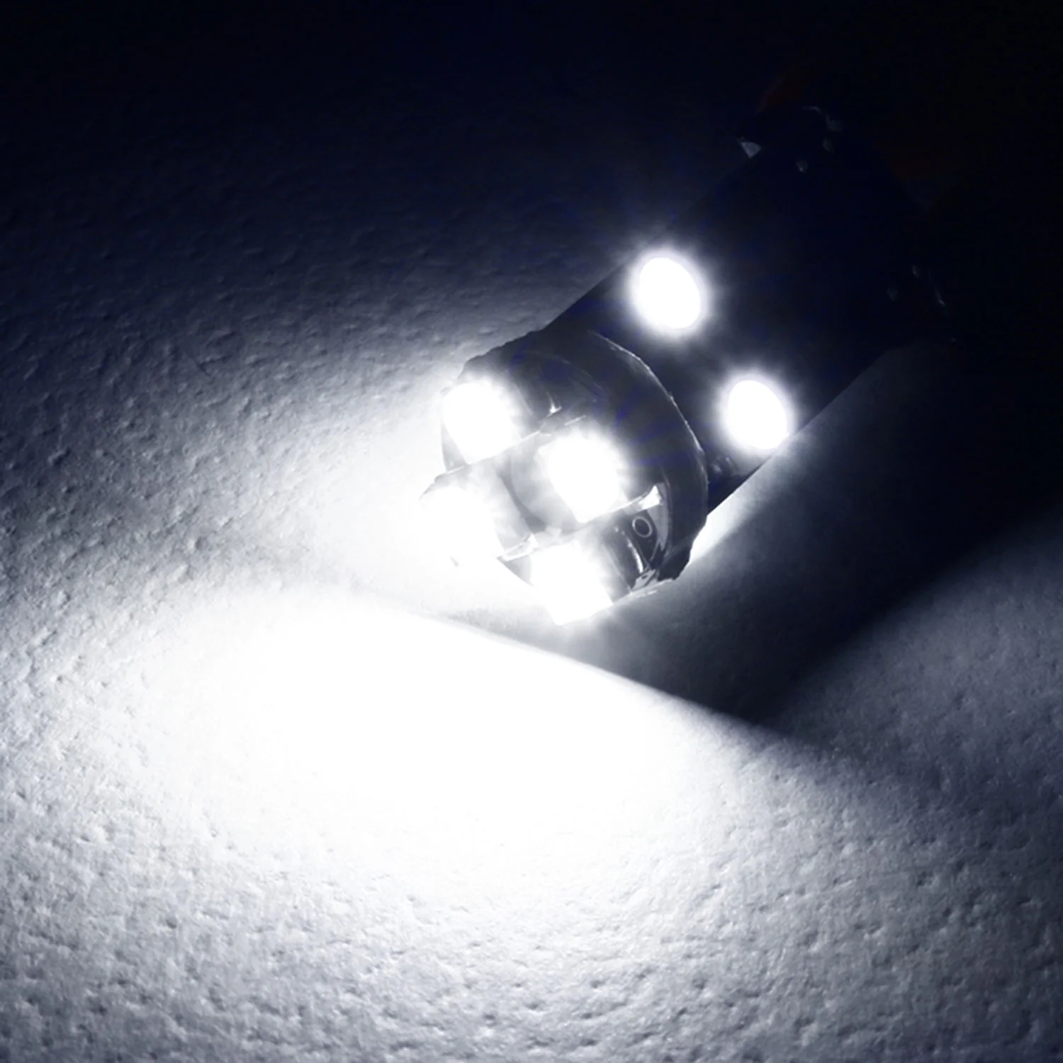 T10 8 SMD LED Bulb w/ Integrated Canbus - 2PC White - Image 2