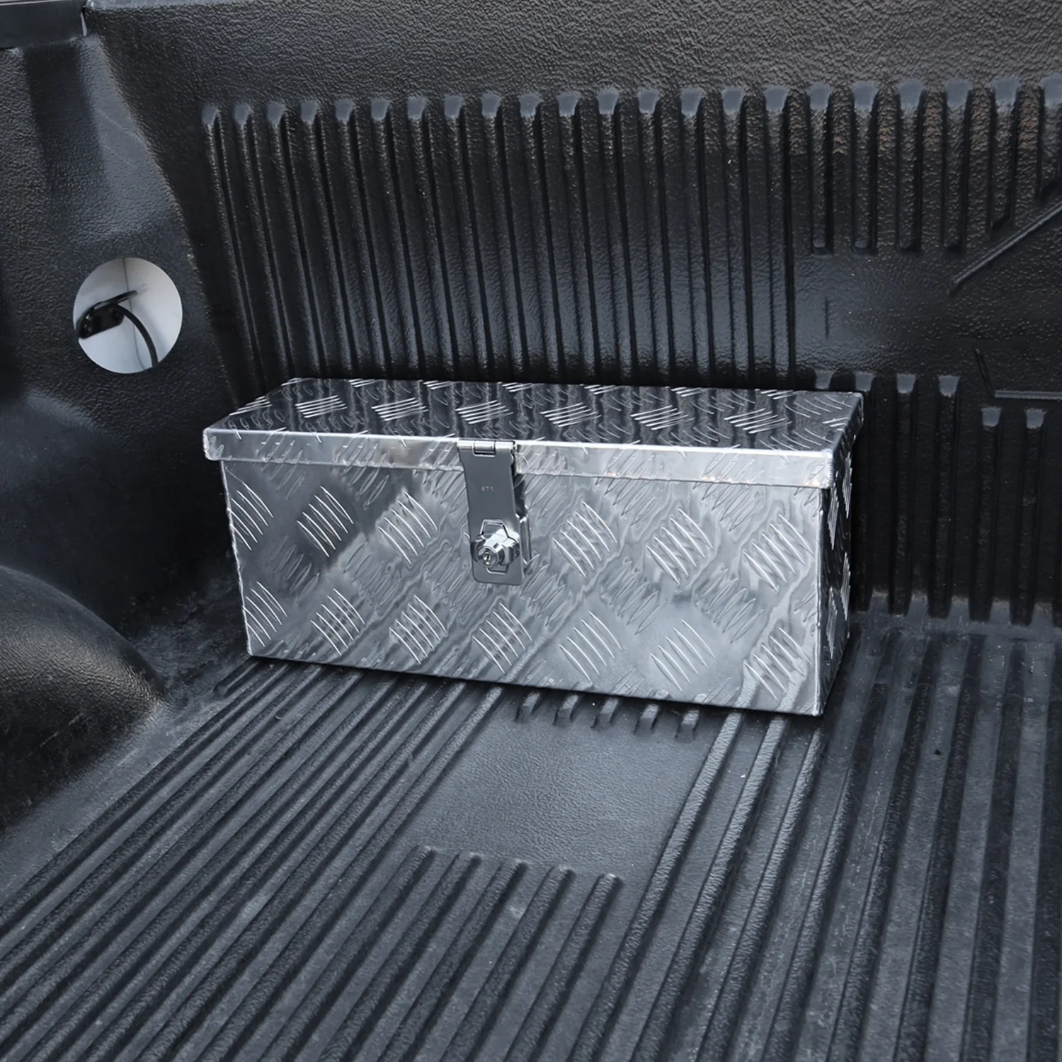 Universal 20" Heavy Duty Silver Aluminum Tool Box w/ Lock & Keys - Image 10