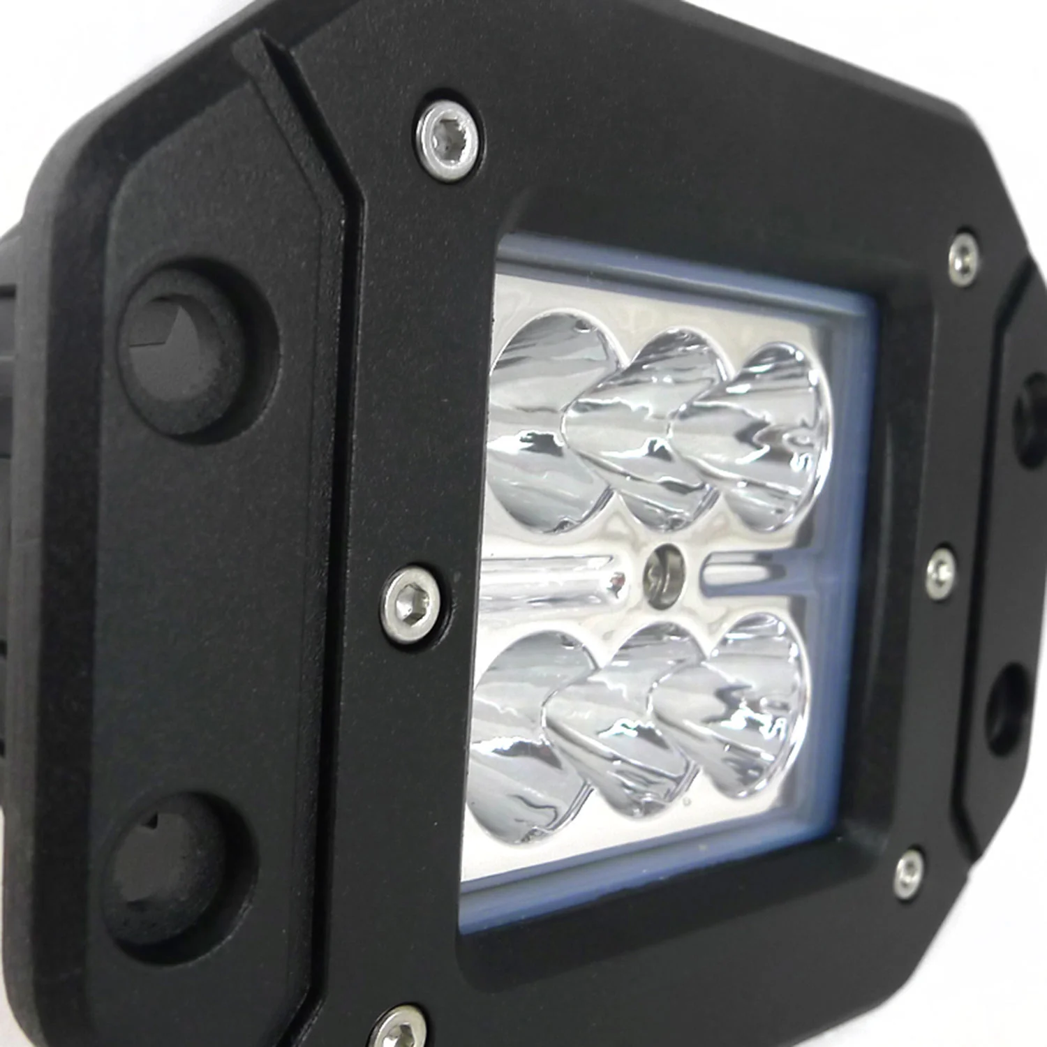 Universal Off Road 6000K Spot Beam 18W 6-LED Cub Fog Light Mounting Bracket - Image 6
